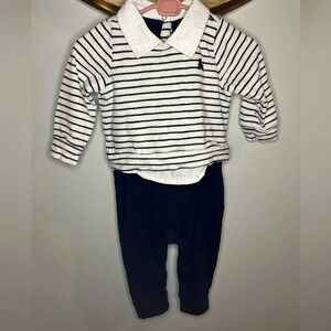 baby gap one piece outfit  size 9-12 months​